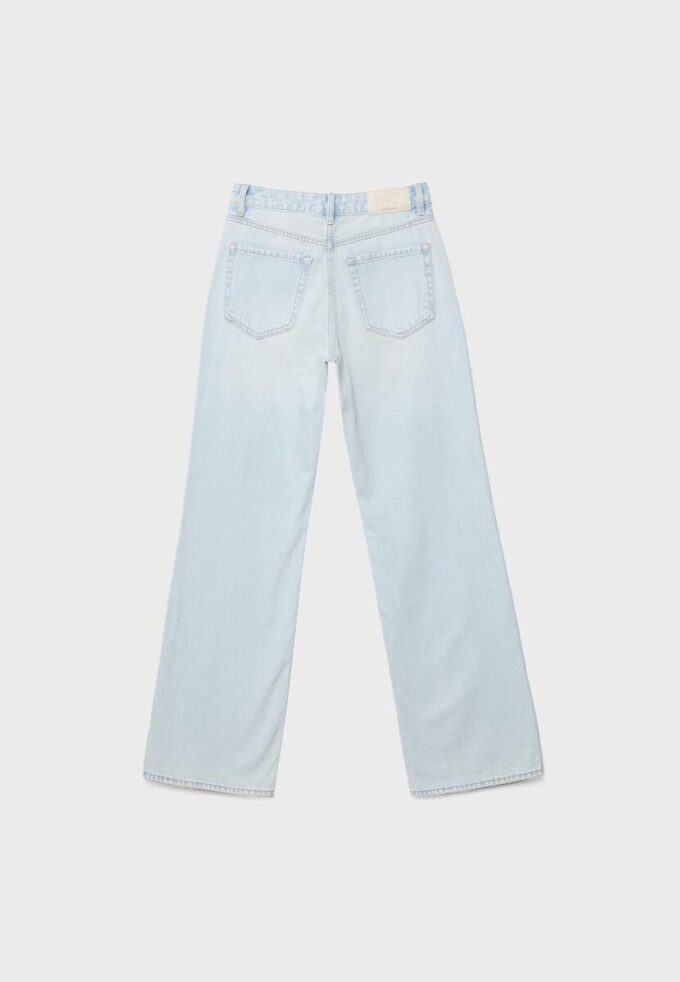 D92 rechte jeans met Wide Leg pijpen D92 rechte jeans met Wide Leg pijpen