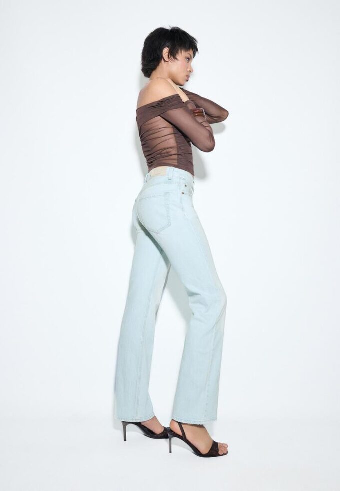 D98 Jeans met rechte pijpen D98 Jeans met rechte pijpen