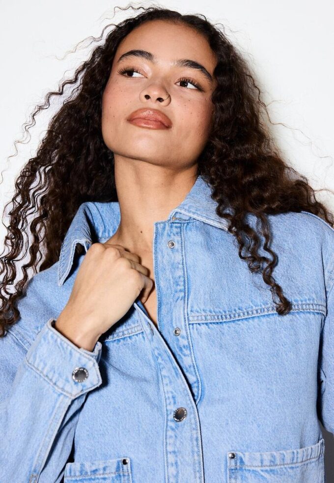 Denimjas met zakken
