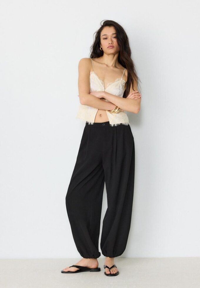 Elegante broek met Balloon Fit-pasvorm Elegante broek met Balloon Fit-pasvorm