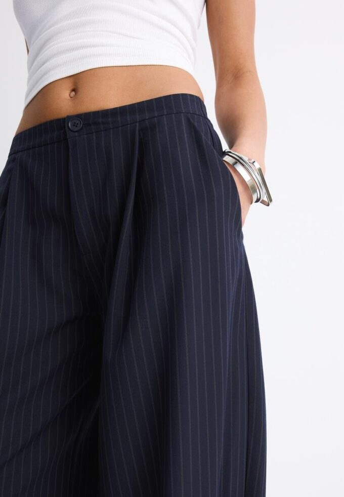 Elegante broek met Balloon Fit-pasvorm Elegante broek met Balloon Fit-pasvorm