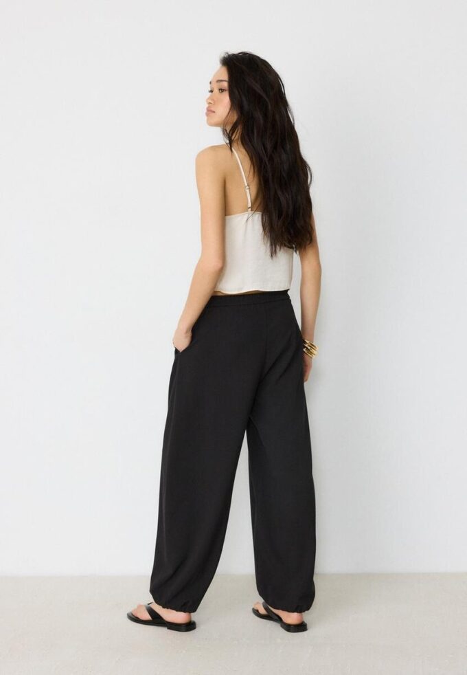 Elegante broek met Balloon Fit-pasvorm Elegante broek met Balloon Fit-pasvorm
