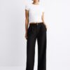 Elegante broek met rechte pijpen Elegante broek met rechte pijpen