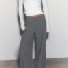Elegante broek met tailleband Elegante broek met tailleband