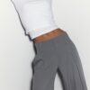 Elegante broek met tailleband Elegante broek met tailleband