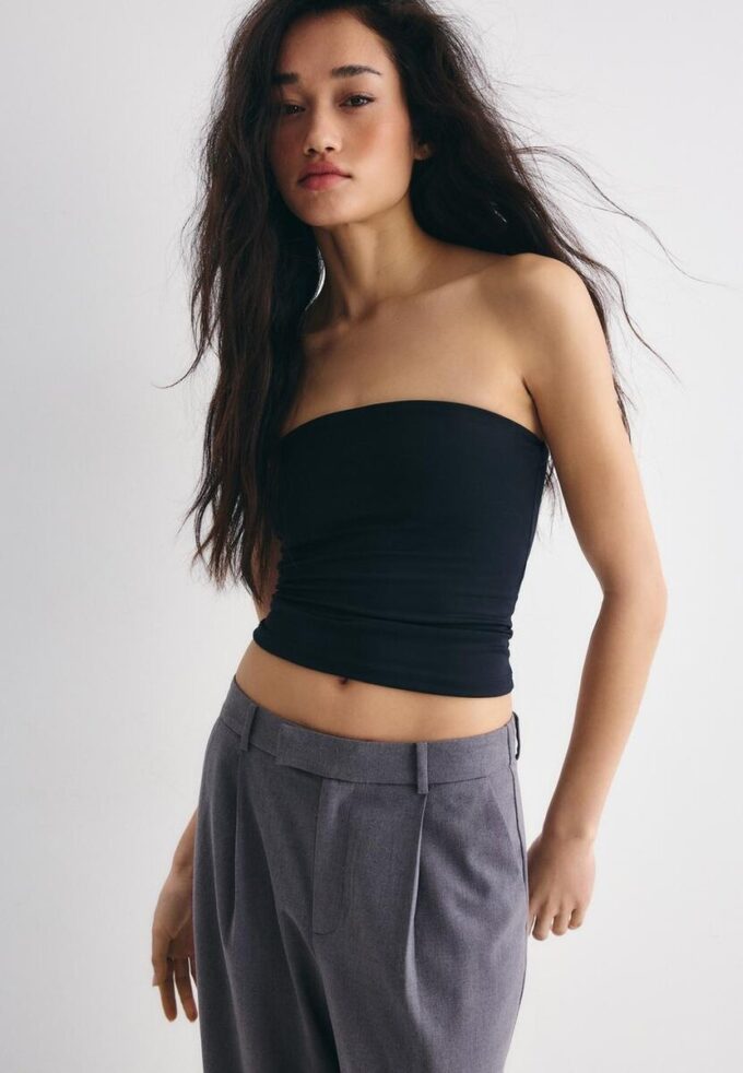 Formele broek met Wide Leg pijpen Formele broek met Wide Leg pijpen