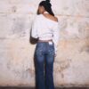 Geborduurde bell-bottom jeans met zak Geborduurde bell-bottom jeans met zak