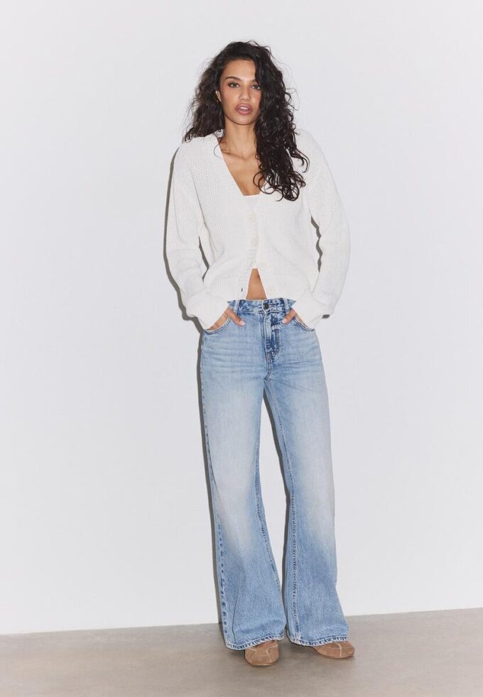 Gebreid vest met knoopsluiting