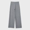 Gebreide broek met naaddetails Gebreide broek met naaddetails