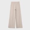 Gebreide broek met naaddetails Gebreide broek met naaddetails