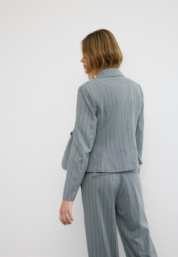 Gestreepte cropped blazer