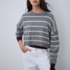 Gestreepte cropped gebreide trui Gestreepte cropped gebreide trui