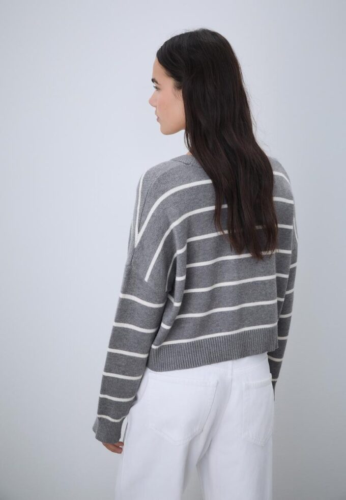 Gestreepte cropped gebreide trui Gestreepte cropped gebreide trui