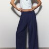 Getailleerde broek met Wide Leg pijpen en coupenaden Getailleerde broek met Wide Leg pijpen en coupenaden
