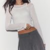 Getailleerde broek met Wide Leg pijpen en coupenaden Getailleerde broek met Wide Leg pijpen en coupenaden
