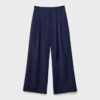 Getailleerde broek met Wide Leg pijpen en coupenaden Getailleerde broek met Wide Leg pijpen en coupenaden