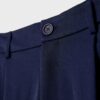 Getailleerde broek met Wide Leg pijpen en coupenaden Getailleerde broek met Wide Leg pijpen en coupenaden