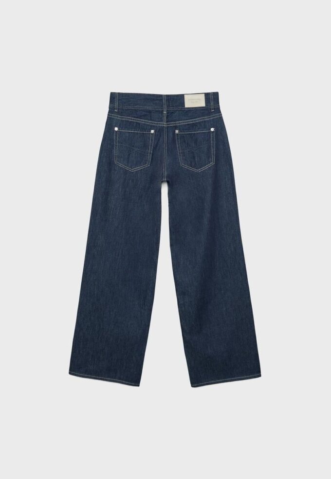 Jeans met lage taille en dubbele knoopsluiting Jeans met lage taille en dubbele knoopsluiting