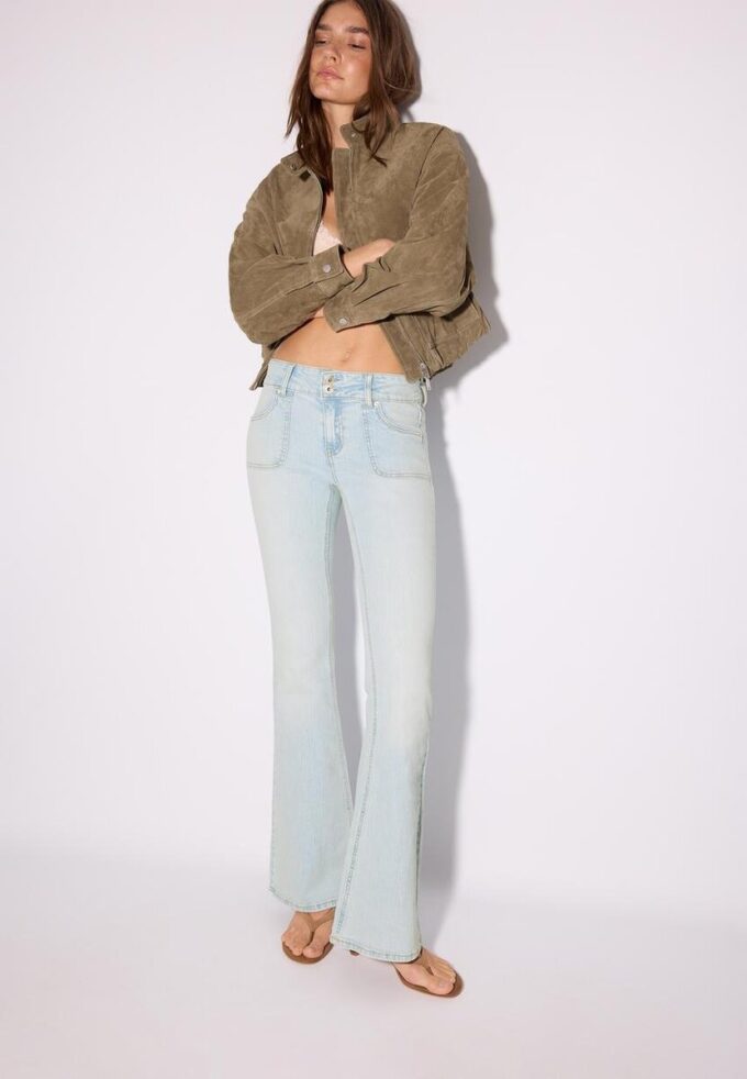 Jeans met lage taille en naadzakken Jeans met lage taille en naadzakken