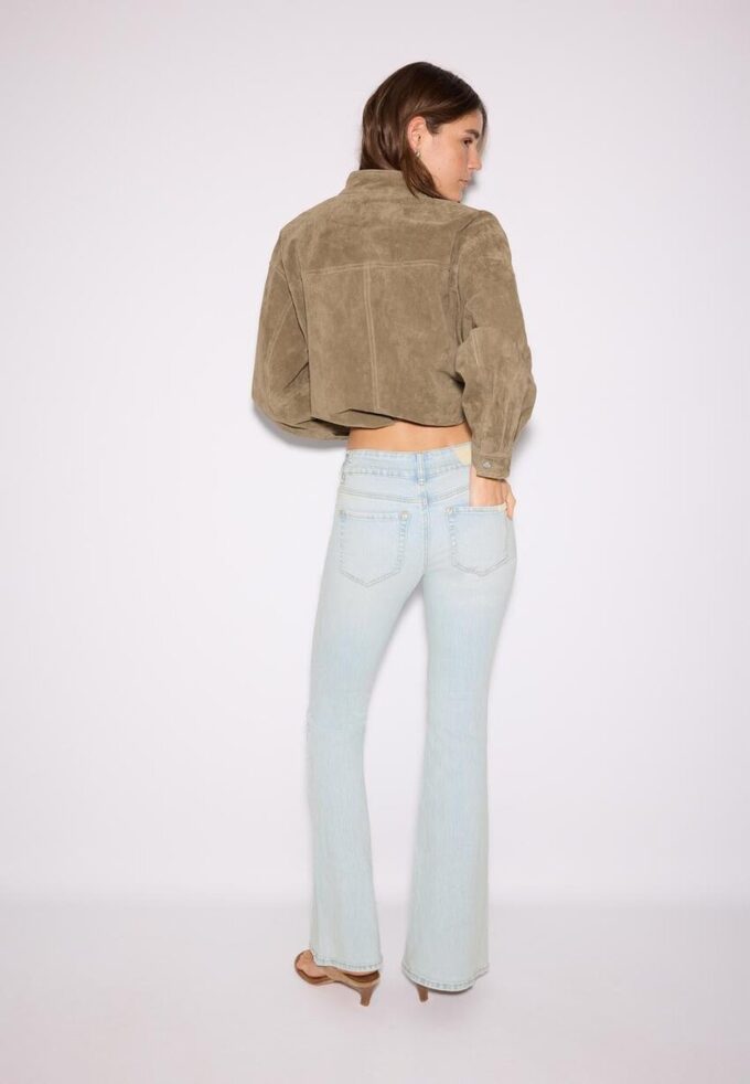 Jeans met lage taille en naadzakken Jeans met lage taille en naadzakken