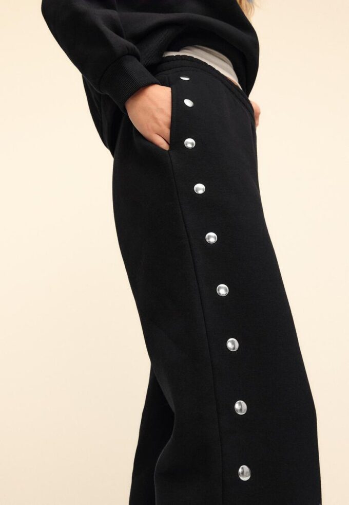 Joggingbroek met studs Joggingbroek met studs
