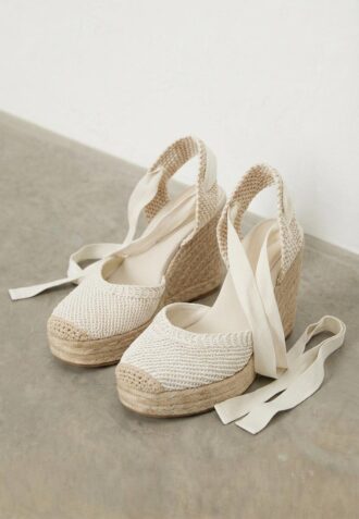 Jute sleehakken met vetersluiting Jute sleehakken met vetersluiting