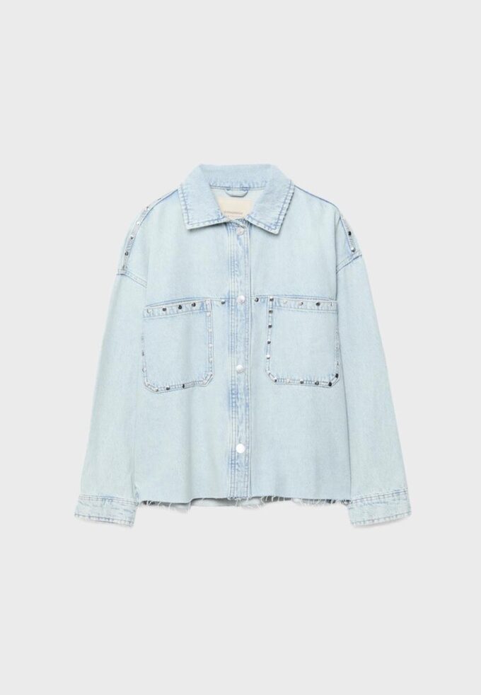 Kort denim overshirt met studs Kort denim overshirt met studs