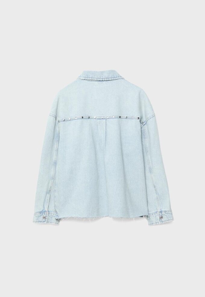 Kort denim overshirt met studs Kort denim overshirt met studs