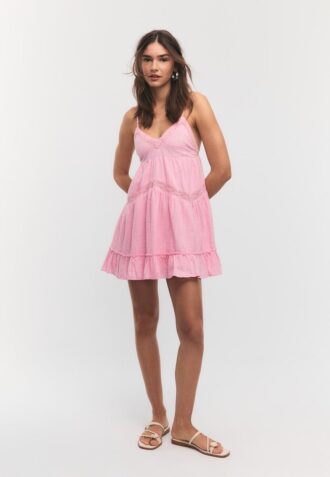 Korte jurk met kanten details