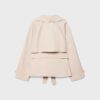 Korte, soepel vallende trenchcoat met riem