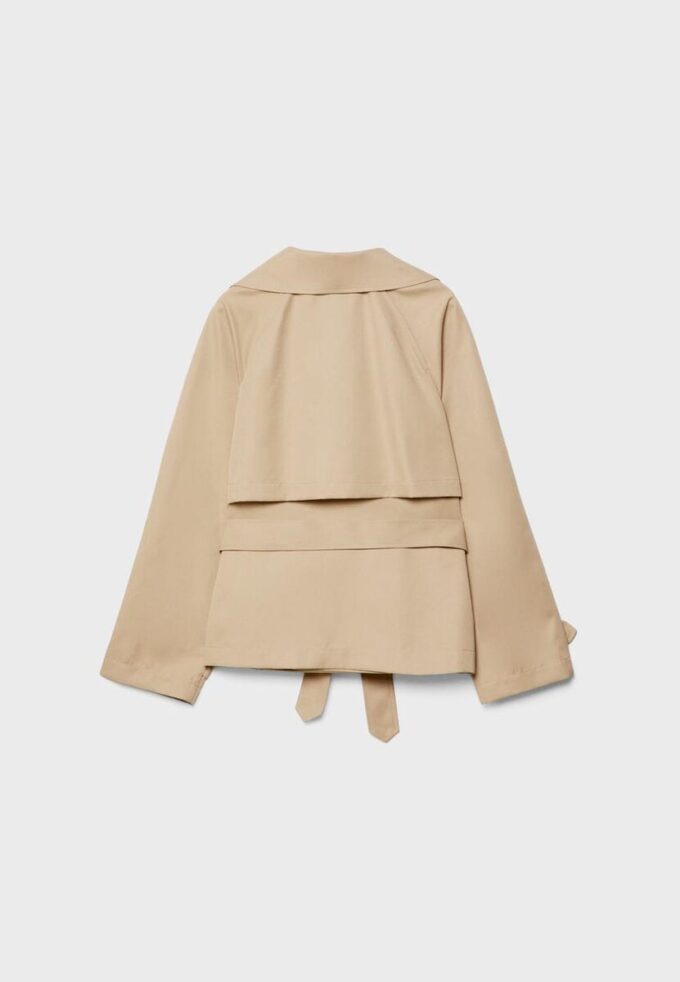 Korte, soepel vallende trenchcoat met riem