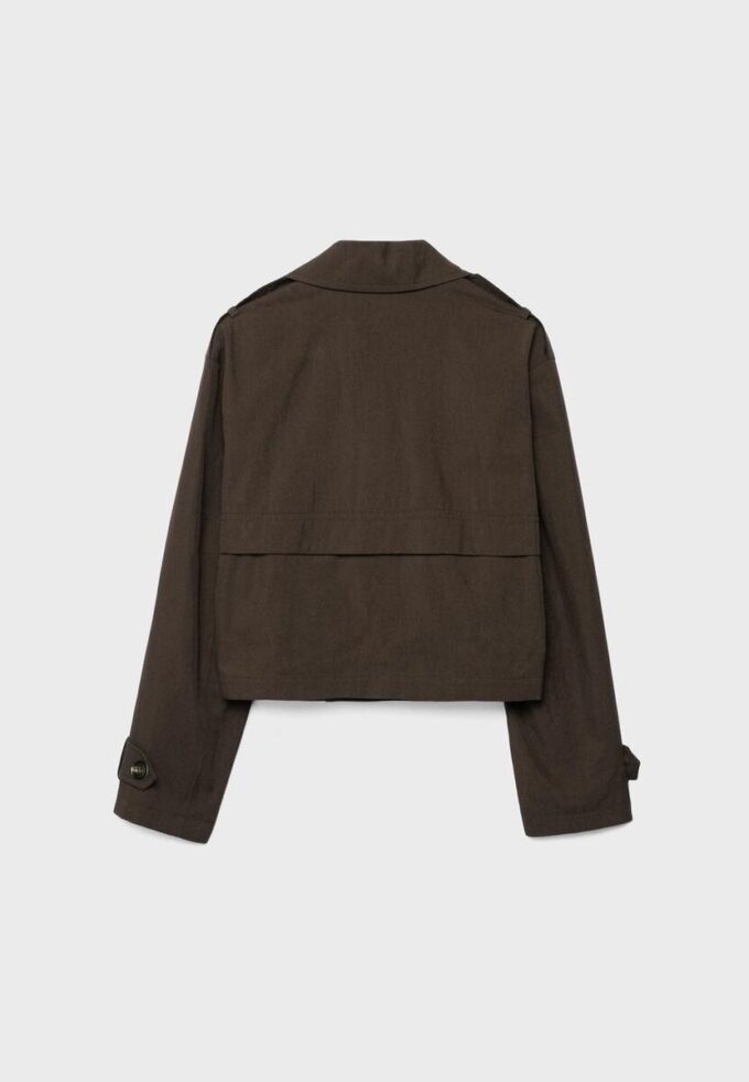 Korte trenchcoat met dubbele knoopsluiting Korte trenchcoat met dubbele knoopsluiting