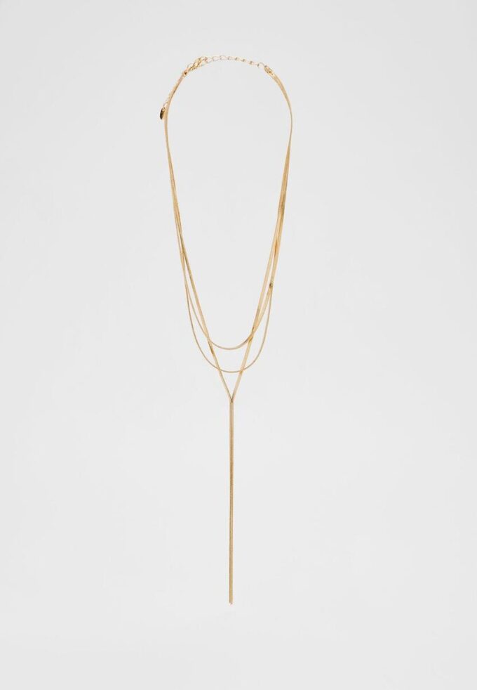 Lange ketting met meerdere kettingen
