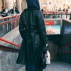 Lange trenchcoat van imitatieleer Lange trenchcoat van imitatieleer