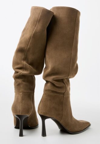 Leer slouchy hoge laarzen met naaldhak