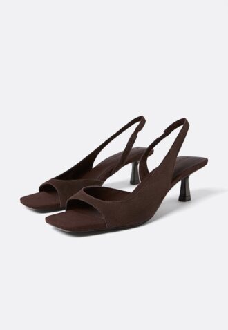 Leren sandalen met hoge hak