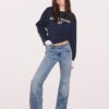 Low-rise jeans met uitlopende pijpen Low-rise jeans met uitlopende pijpen