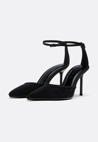 Mesh-schoenen met hoge hakken