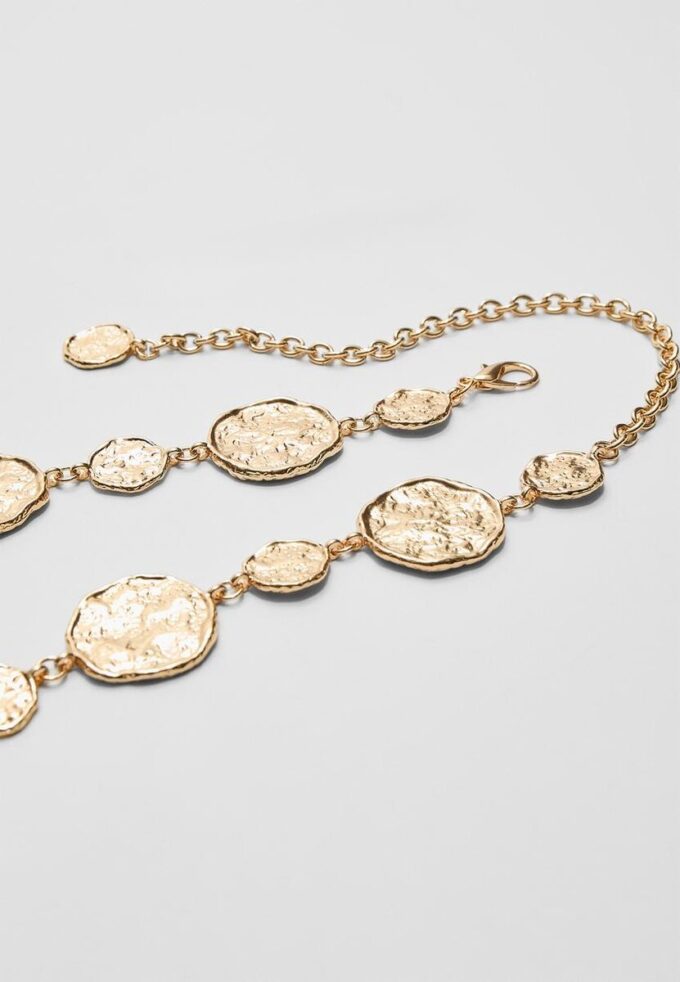 Metalen riem met ronde plaatjes