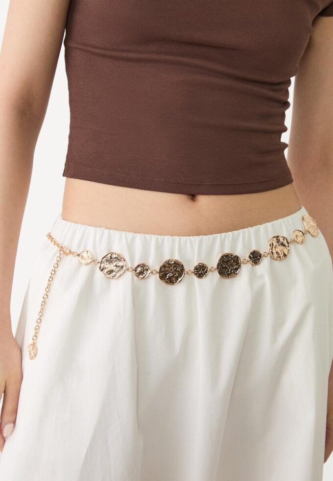 Metalen riem met ronde plaatjes