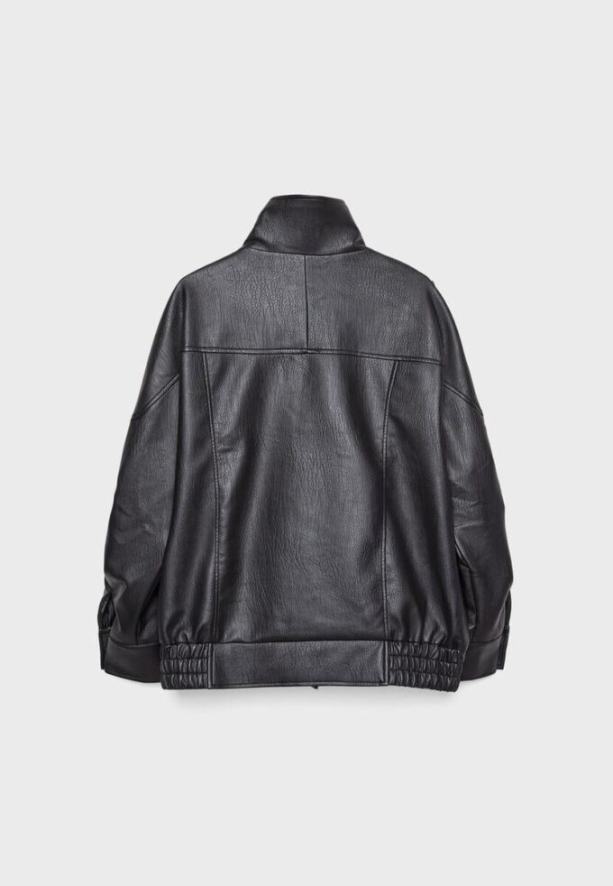 Oversize imitatieleren jasje met revers Oversize imitatieleren jasje met revers