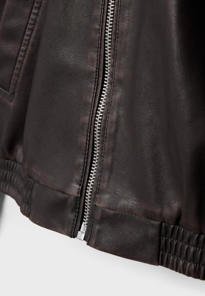 Oversize jas met gewassen leereffect