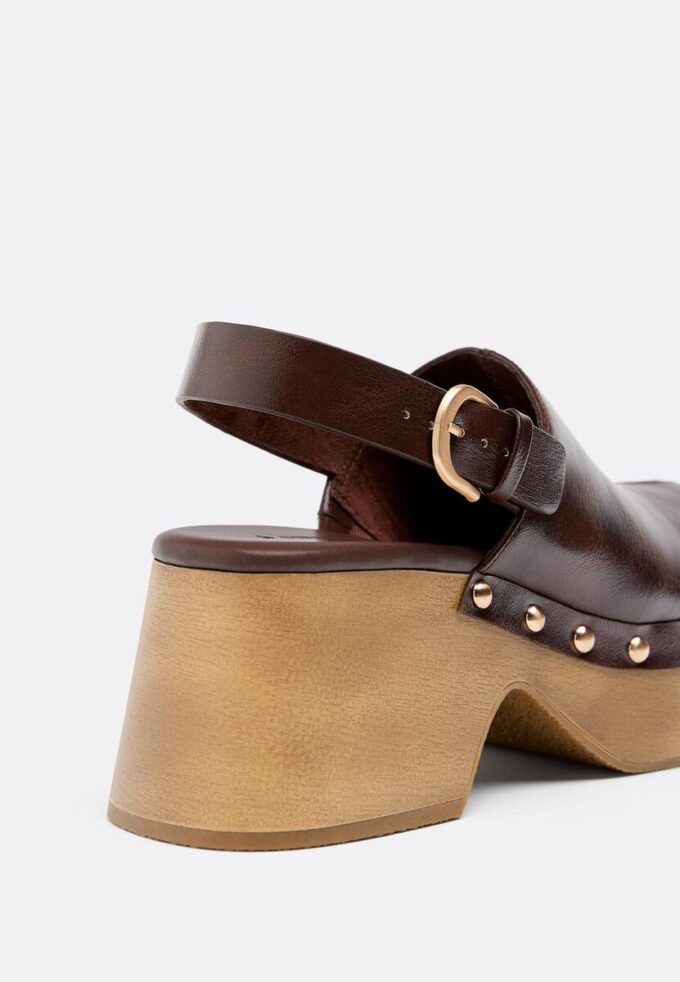Platformklompen met studs