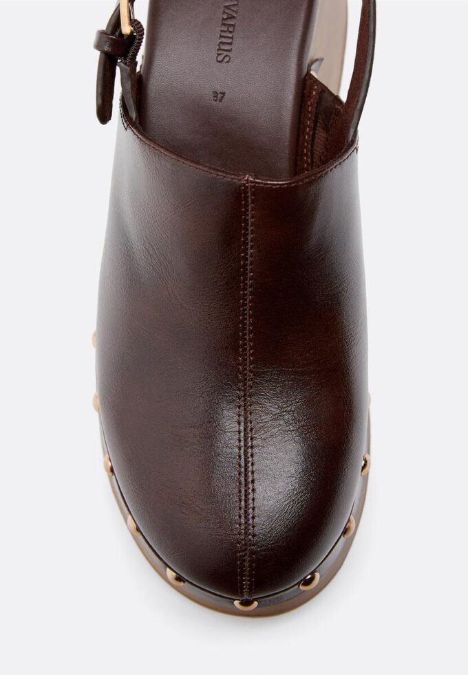 Platformklompen met studs