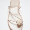 Platte sandalen met steendetails