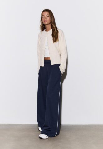 Pluche broek met Wide Leg pijpen en sierstuk