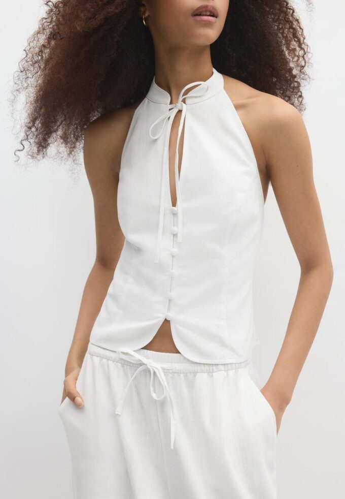 Qipao-top met halternek en knopen