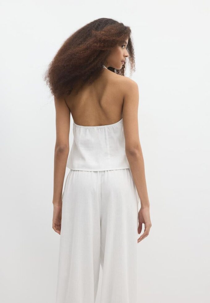 Qipao-top met halternek en knopen