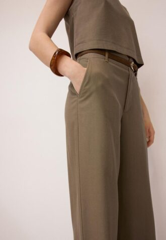 Rechte broek met riem en linnenlook