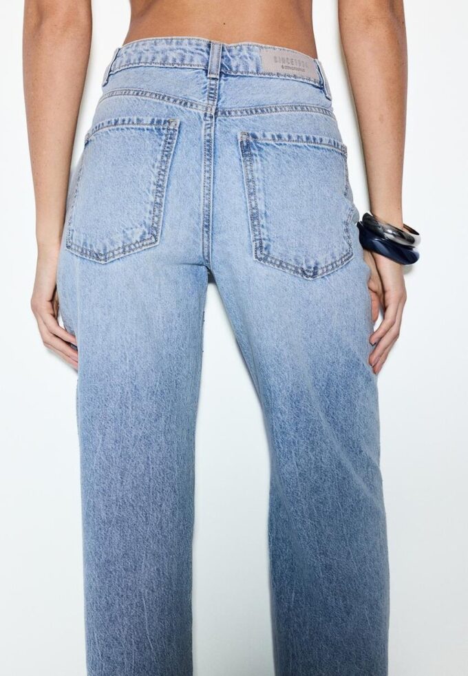 Rechte jeans met strass-steentjes Rechte jeans met strass-steentjes